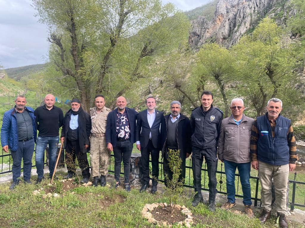 KAYMAKAMIMIZ AHMET TAN KÖY ZİYARETLERİNDE BULUNDU.
